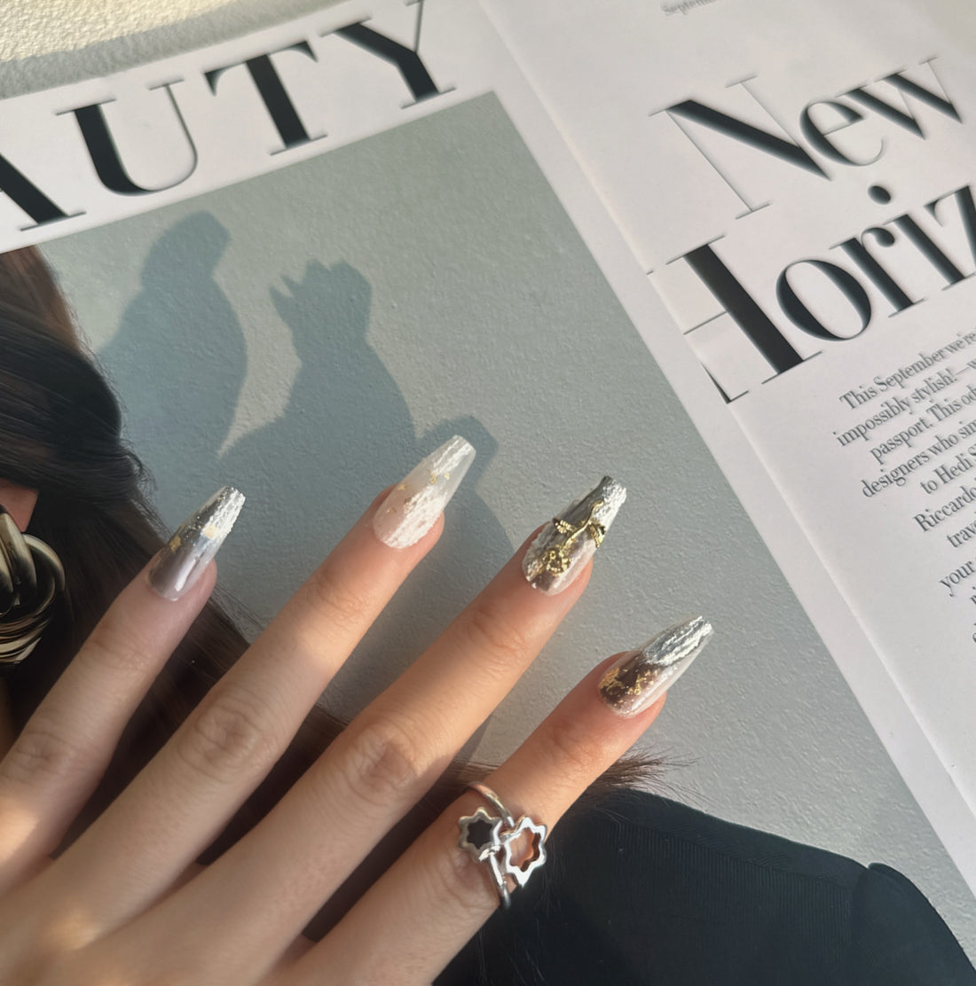 Gilded Eclipse Press On Nails | Ondulee Nails