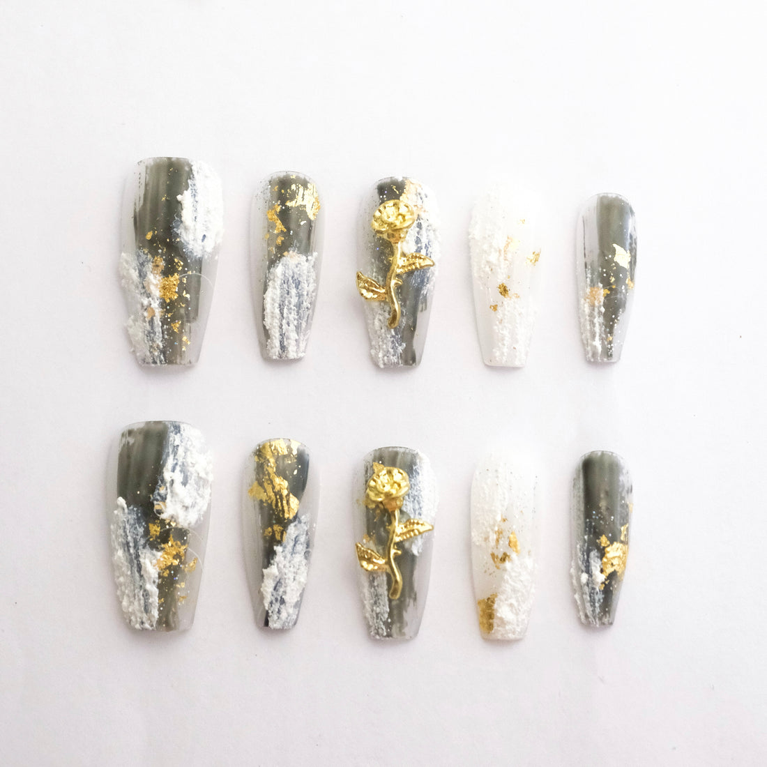 Gilded Eclipse Press On Nails | Ondulee Nails