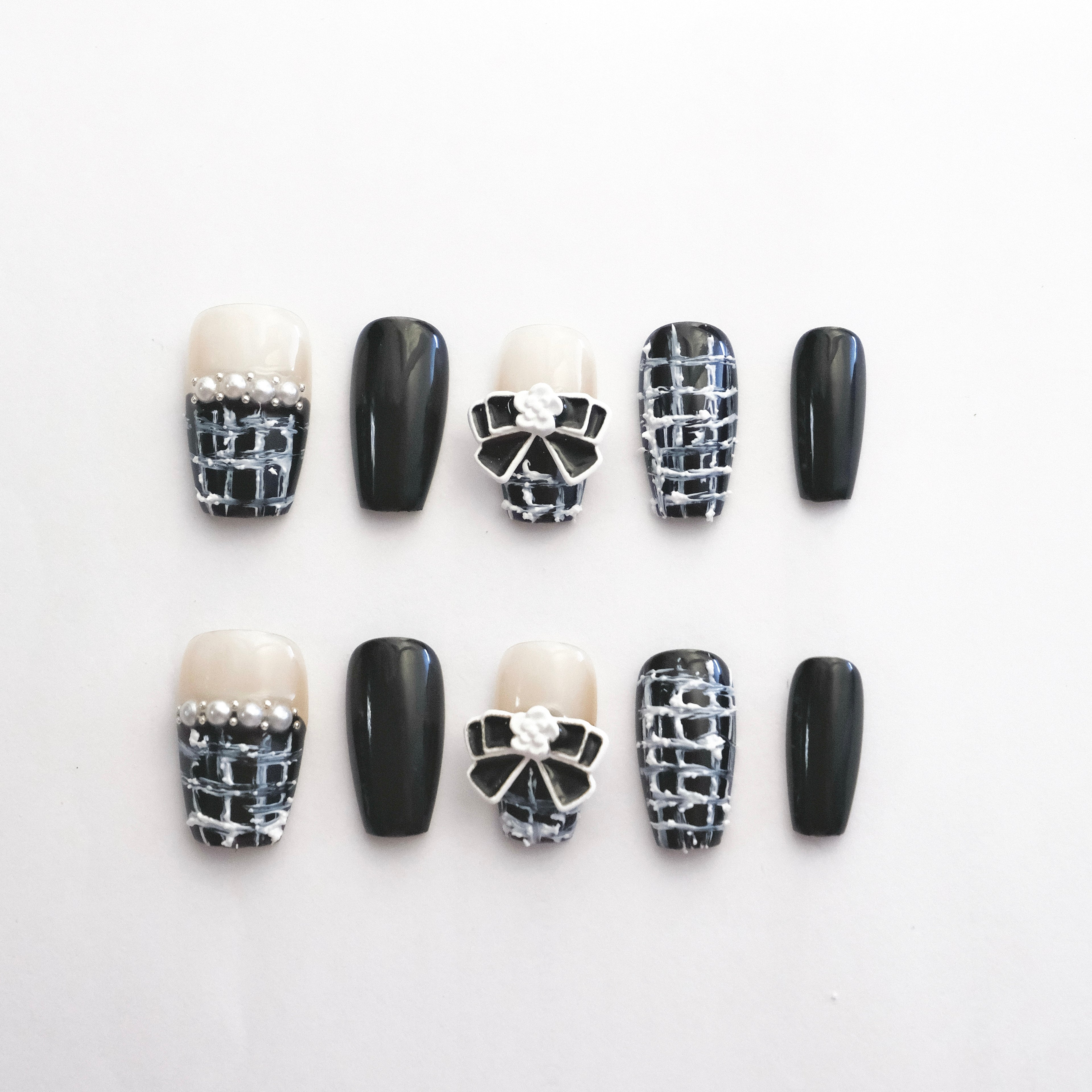 Timeless Tweed Press On Nails | Ondulee Nails